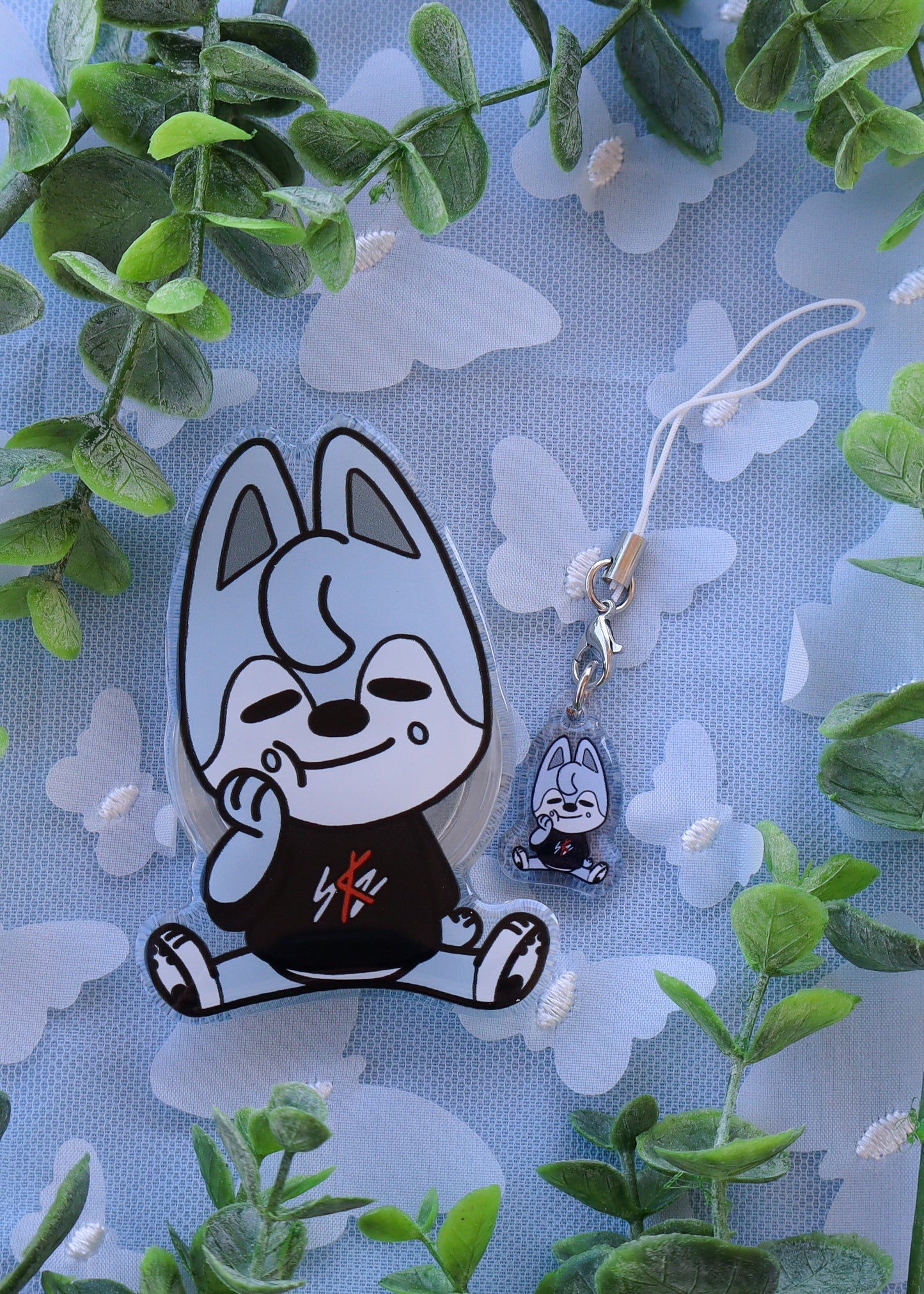 Skzoo Wolf Chan Phone Charm & Grip Combo